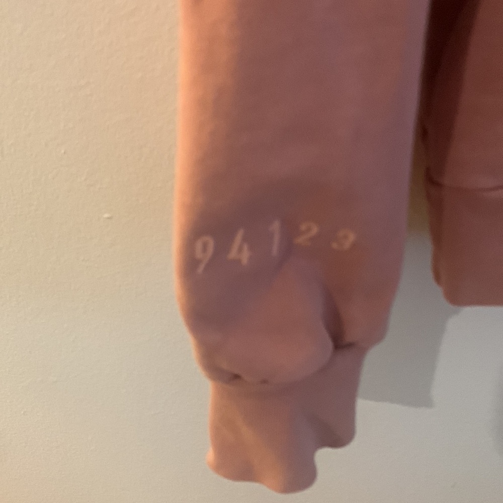Marina District  Sweater - Preloved - Picture 9 of 10